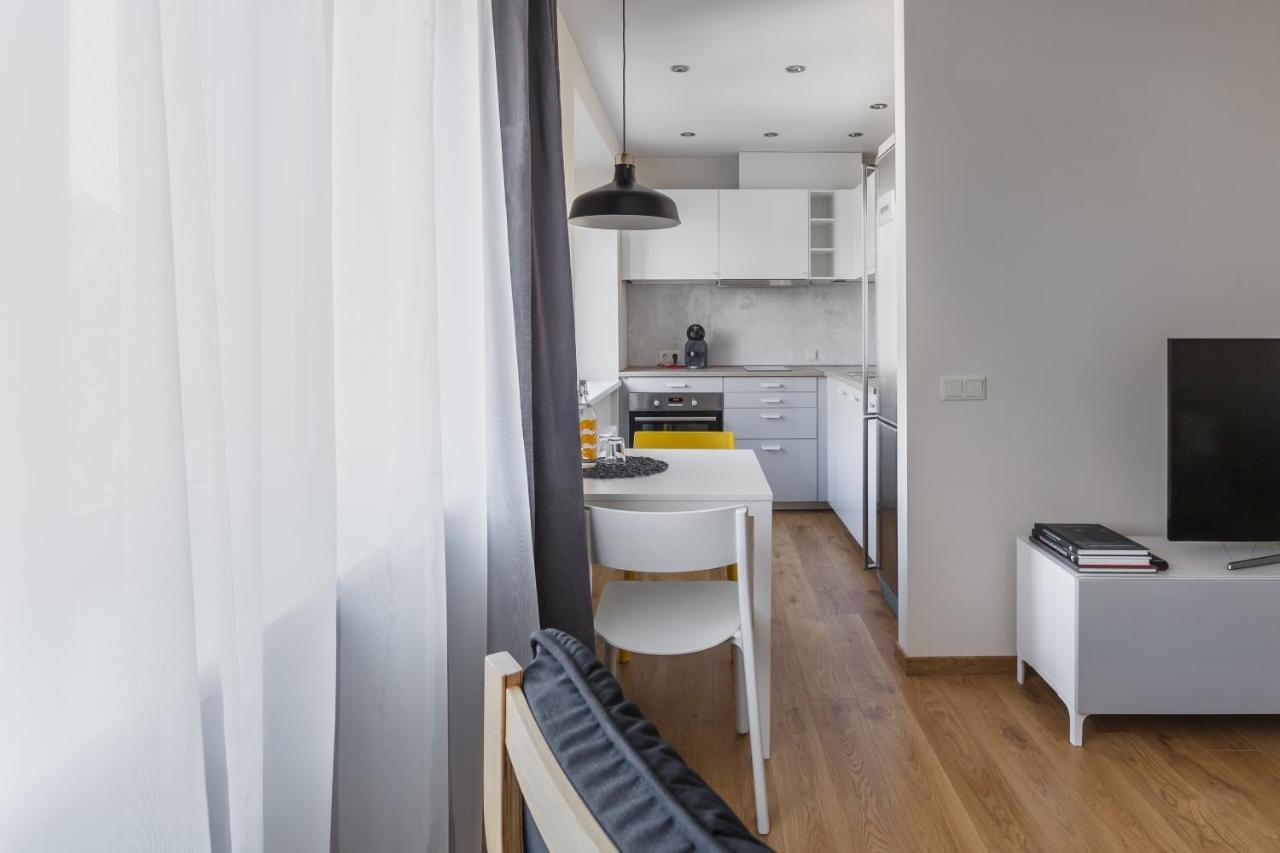 Sun City Apartment Šiauliai Exteriör bild