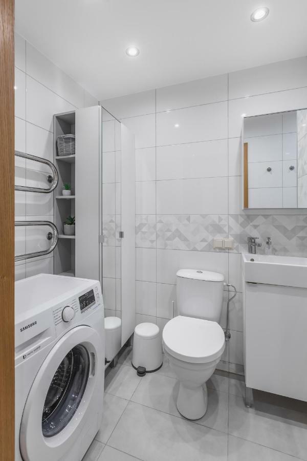 Sun City Apartment Šiauliai Exteriör bild